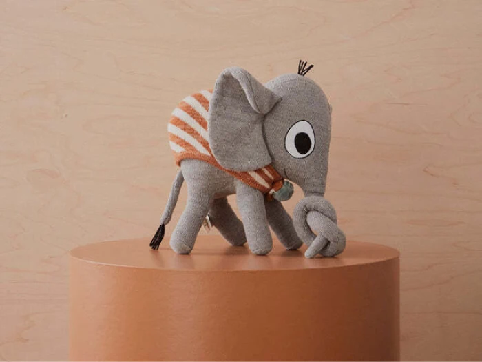 OYOY, Henry, Elefant, Tøjdyr, Grå, 100% Bomuld, L:22 x B:12 x H:23 cm