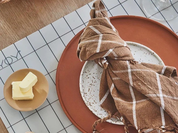 OYOY, Inka desserttallerken, Hvid / Lys Brun, Porcelain, Ø16 x H1,4 - pakke af 2