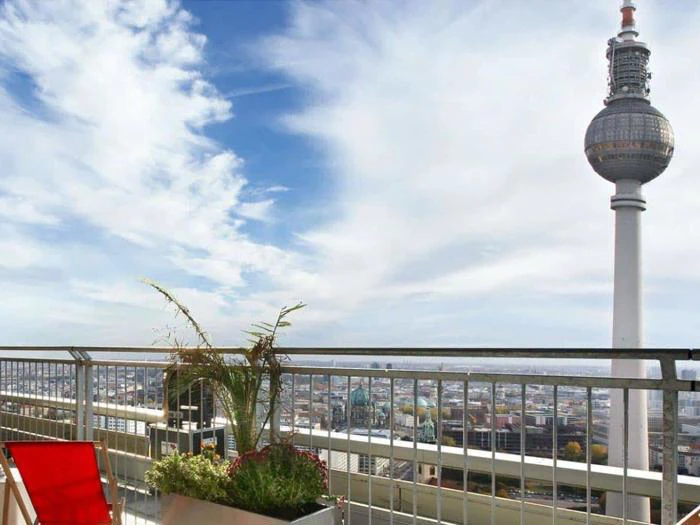 Miniferie i Berlin på 4-stjernet superior hotel - Førsteklasses beliggenhed ved Alexanderplatz