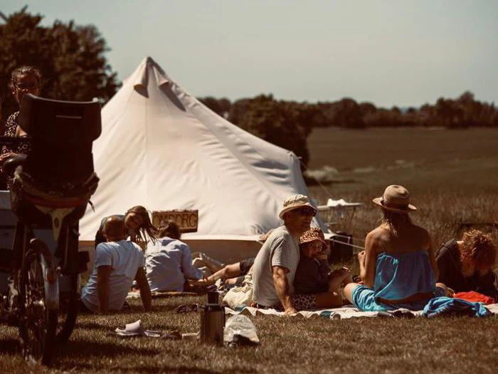 Glamping i Jordnær suite hos Bygagergaard på Møn