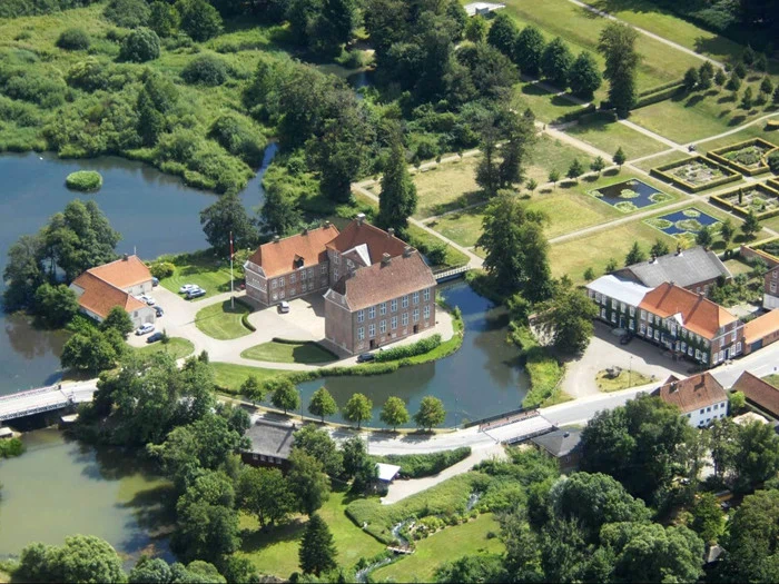 Overnatning på Gram Slotskro i den Sønderjyske natur