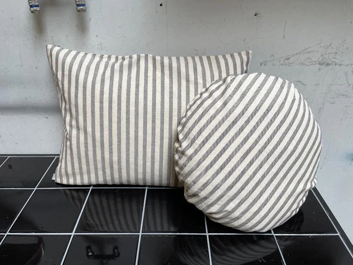 Compliments, Bornholm pude, sort, 45x60