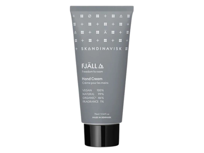 En grå tube med Skandinavisk Fjäll håndcreme med hvid tekst, der angiver, at den er vegansk, 99 % naturlig, 45 % økologisk og 1 % parfumeret.