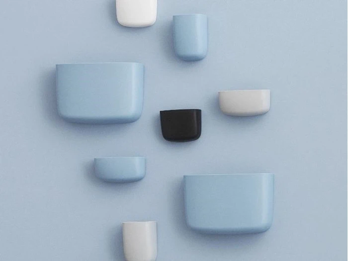 Normann Copenhagen, Pocket, vægopbevaring, pudderblå, Plastik, H:19 x L:28 x D:8,8 cm