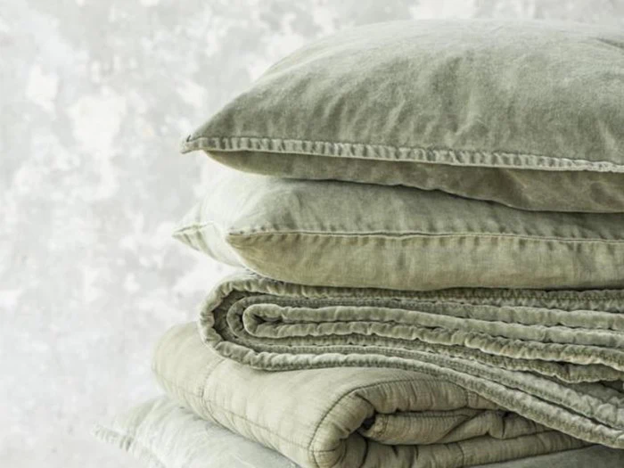 Quilt Velour tæppe fra Ib Laursen - olive