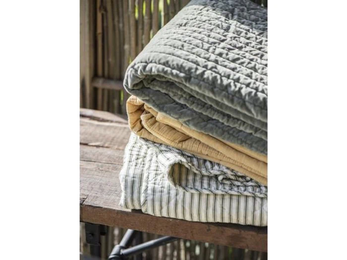 Quilt Velour tæppe fra Ib Laursen - olive