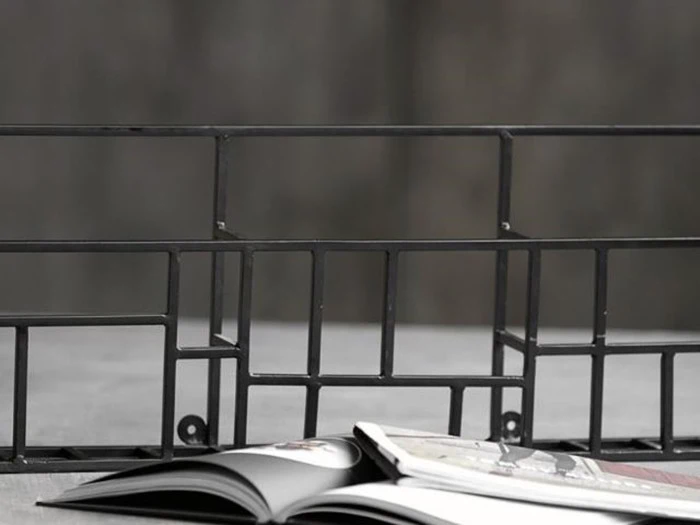 Rack magasinholder fra House Doctor - sort