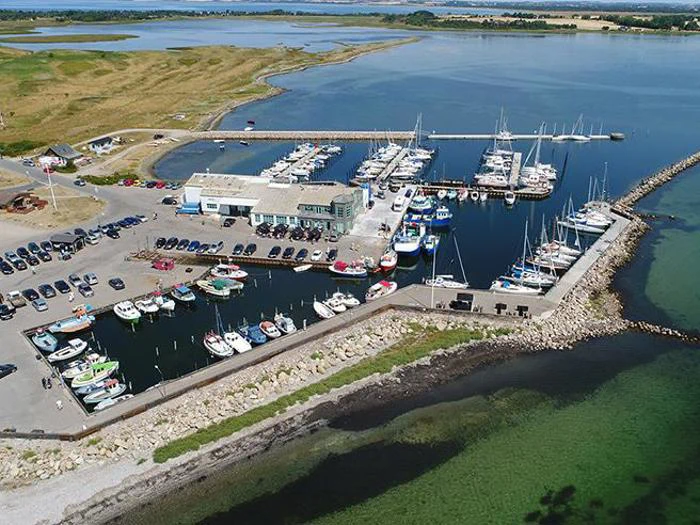 Familie camping: Miniferie i Camp-Let ved Reersø Camping - Omgivet af smuk natur og tæt ved vandet
