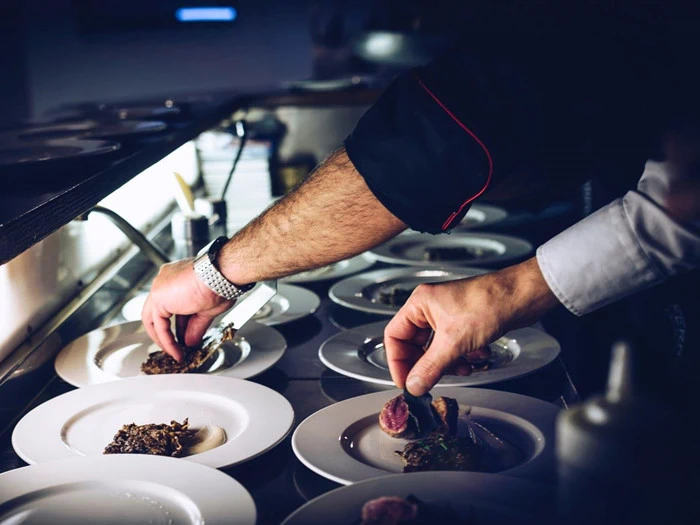 5-retters menu for 4 personer til Restaurant JA i Holstebro 