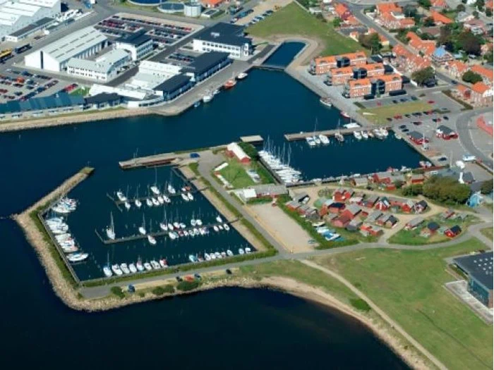 Ophold m/4-retters luksusmiddag på Hotel Ringkøbing - 10 km fra vesterhavets bølger