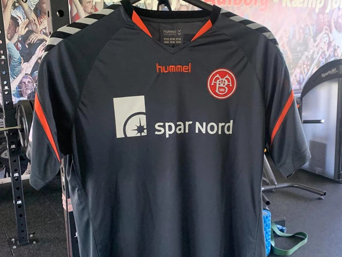 Kampbrugt signeret Jacob Rinne trøje