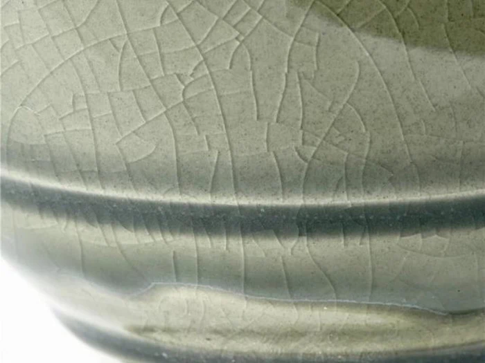 Lene Bjerre, Roselle skjuler, støvet grøn, keramik, H22xØ19,5