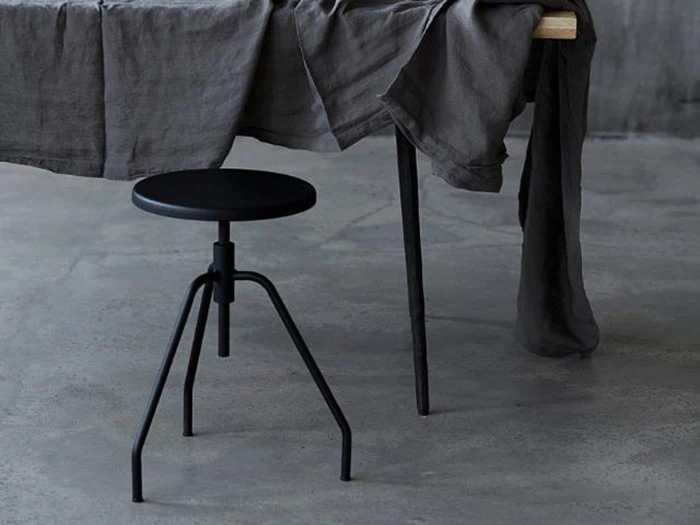 Scarpa skammel fra House Doctor - Sort