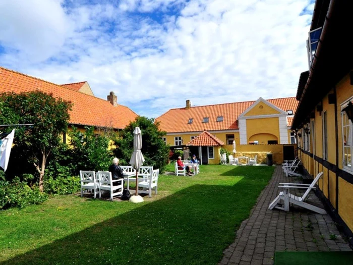 Lynauktion - Weekendophold for 2 personer på Slægtsgaarden på Bornholm