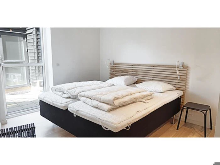 3. maj - 17. maj 2026: Ferie i Ballen Strandpark med morgenbuffet på Ballen Badehotel (4 personer)