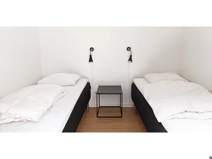 3. maj - 17. maj 2026: Ferie i Ballen Strandpark med morgenbuffet på Ballen Badehotel (4 personer)