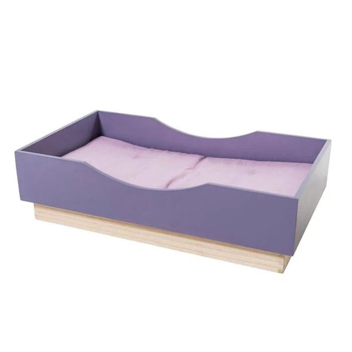 Stor lilla magnettavle + dukkeseng fra Sebra