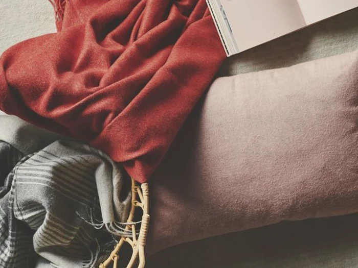 Silkeborg Uldspinderi, Cusco, Pude, Dusty Rose, 100% Baby Alpaca, L:60 x B:40 cm