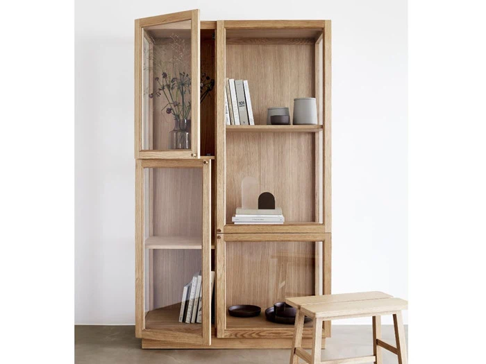 Vitrineskab fra Hübsch 