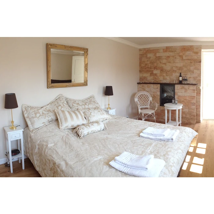 Romantisk ophold for 2 inkl. gourmetmiddag på Skrøbelev Gods