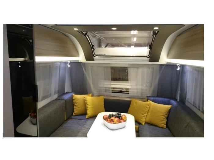 Adria Alteafour 362 XH fra Klarup Caravan Center A/S