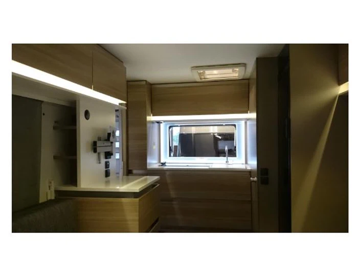 Adria Alteafour 362 XH fra Klarup Caravan Center A/S