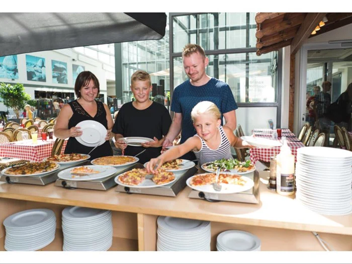 Hverdags ophold for 4 personer ved feriecentret Dayz Seawest