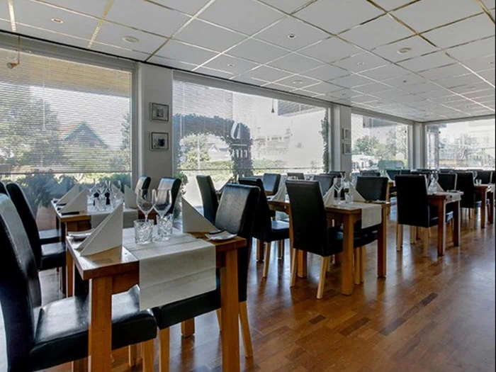 Weekendophold for 2 hos Strandmotellet Greve inkl. 3-retters middag hos Berg´s Steakhouse