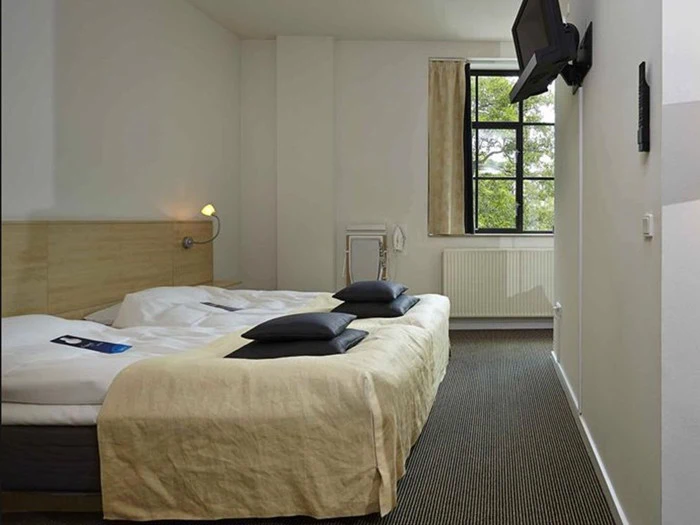 Overnatning for 2 på designhotel i historisk Papirfabrik i Silkeborg