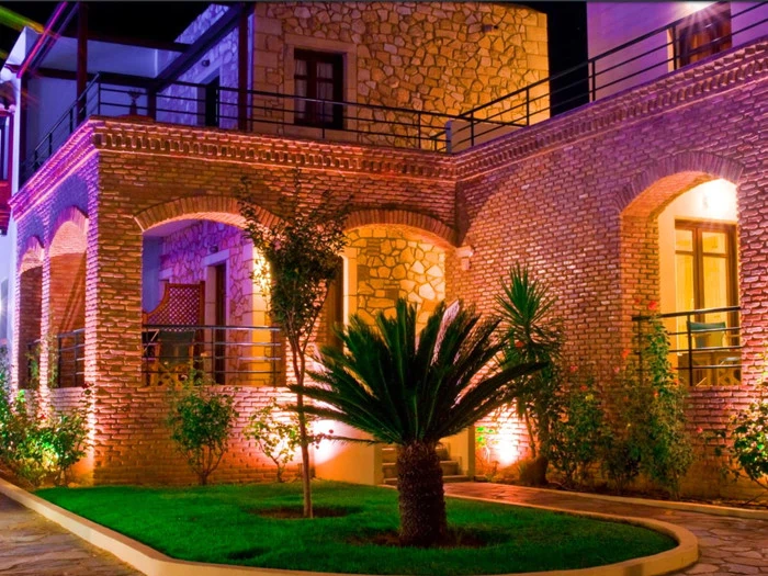 1 uges ferie i lejlighed hos Omega Platanias på Kreta med Bravo Tours