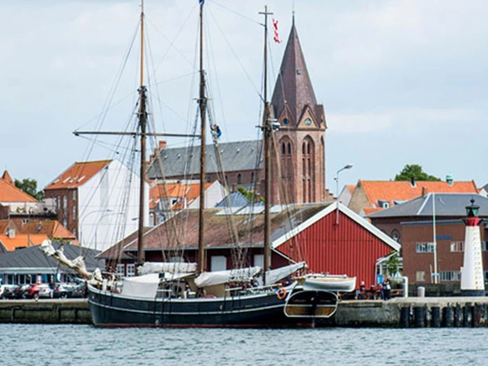 Miniferie for 2 på Marcussens Hotel - i den Idylliske havneby, Assens - (Kan indløses i 12 mdr.) 