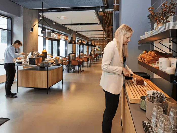 Ophold m/morgenbuffet for 2 i centrum af Aalborg på Zleep Hotel Aalborg 