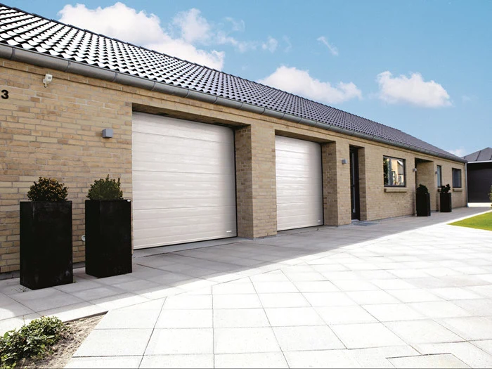 Lindab garageport hvid incl. automatik fra Bygma Bindslev