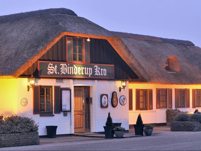 Nyd 4 dage på historiske St. Binderup Kro i smukke Himmerland (3 overnatninger)