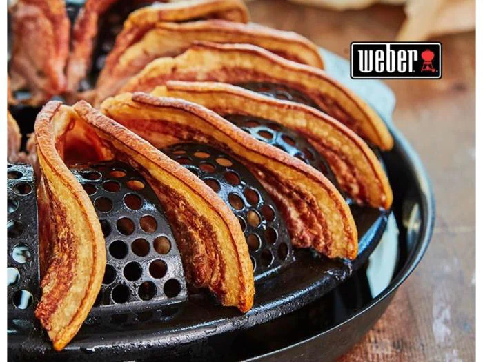 Weber stegt flæsk holder