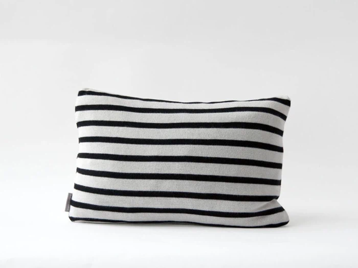 2 stk. STILL stripe puder fra Semibasic