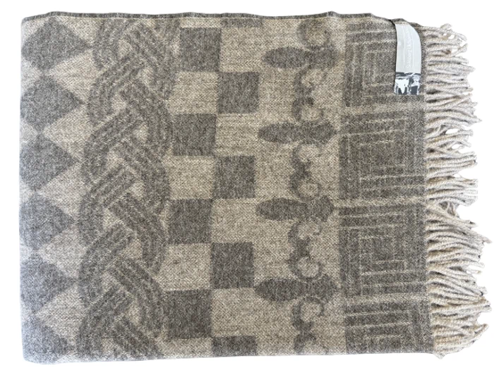 Silkebrorg Uldspinder, Teodor 1083, Plaid, Grå, Beige, 50% Alpaca, 50% Uld, B:130 x L:190 cm