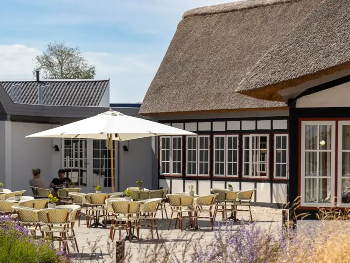 Ophold for 2 på Hotel Nørrevang - Idyl i feriebyen Marielyst