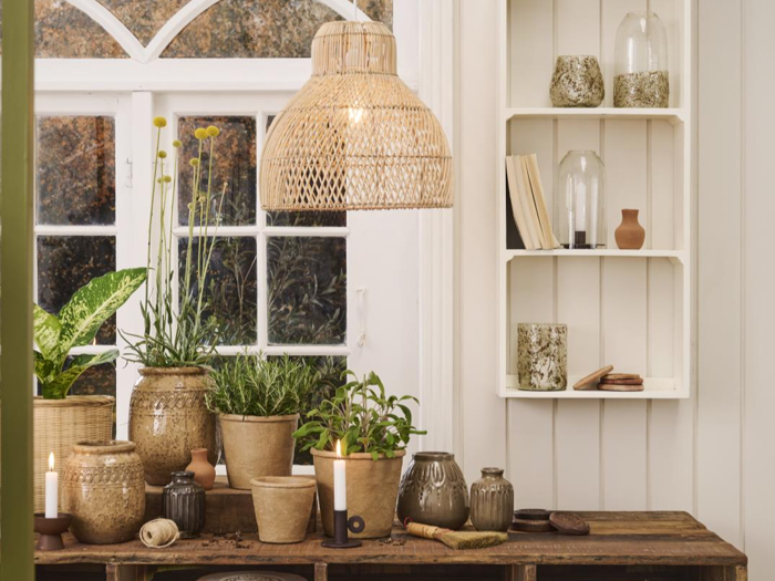 Ib Laursen, UNIKA, Væghylde m/3 hylder u/bagbeklædning, Råhvid, Træ, B:40 x H:90 x Dia:12 cm