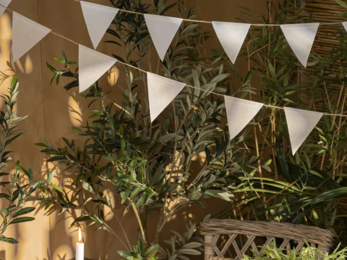 Ib Laursen, Flagranke, Hvid, Bomuld, H:17 x B:14 x L:400 cm