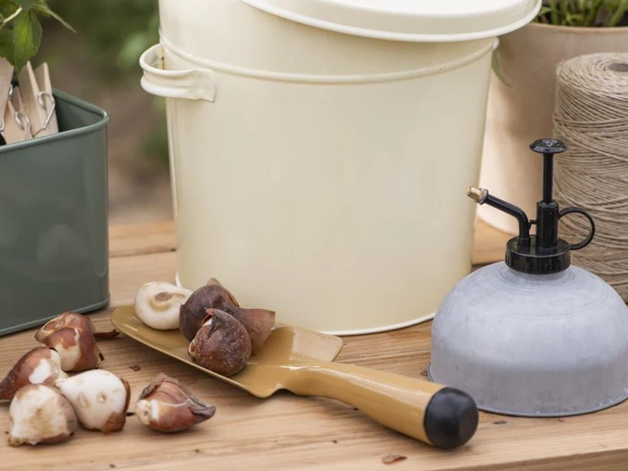 Ib Laursen, Forstøver, Buet, Grå, Zink, 450 ml., H:15,5 x Dia:13 cm