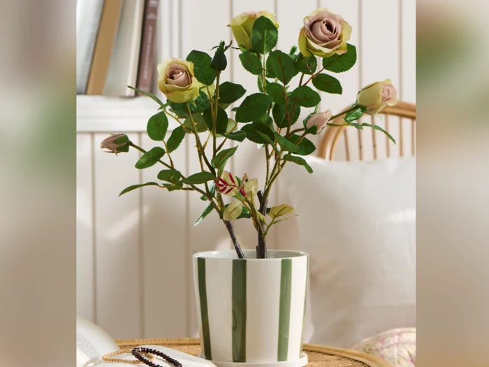 Ib Laursen, Kunstig, Rose m. potte, Grøn, Rosa, Plastik, H:50 x Dia:25 cm