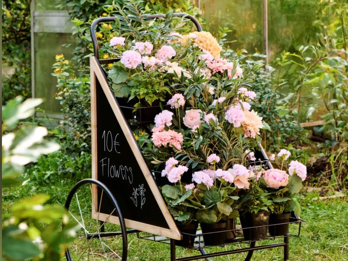 Ib Laursen, Kunstig, Dahlia, Lyserød, Plastik, H:25 x Dia:22 cm