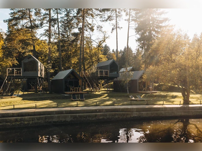 Miniferie i Chocolate Village Slovenia - Unikke oplevelser og flodudsigt på Luksus resort