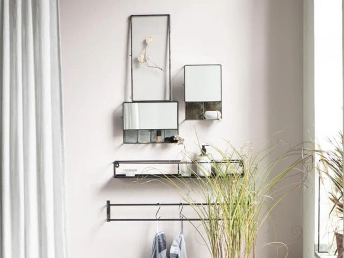 2 stk. Vægskabe med spejlfront fra Ib Laursen