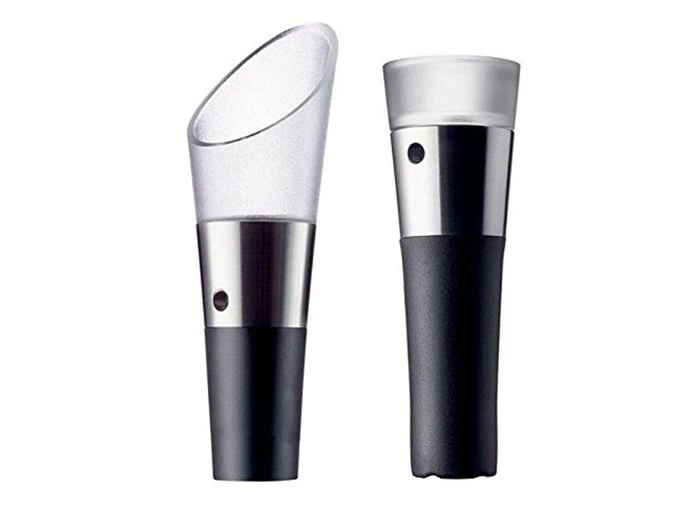 To vinluftere med gennemsigtige, vinklede toppe, metallisk midte og sort bund, vist side om side mod en hvid baggrund.