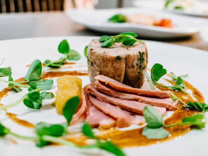 Miniferie for 2 på Hotel & Golf Schloss Krugsdorf - Stearinlys middag og fortryllende natur