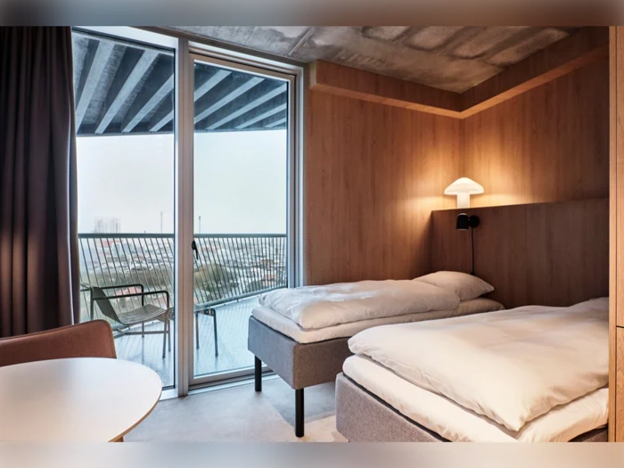 Ophold for 2 på A Place To Hotel Esbjerg - Bo på Arkitektonisk perle